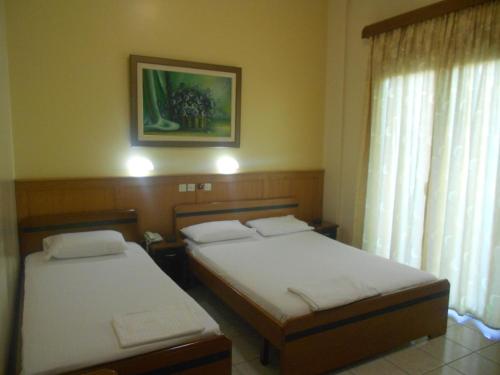 Hotel Admitos - main image