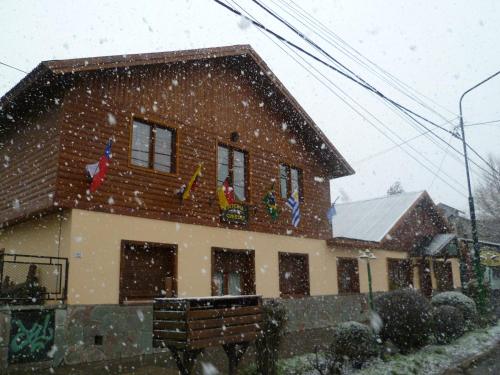 숙소 외관, Hosteria Cumelen in 산 마르틴 데 로스 안데스