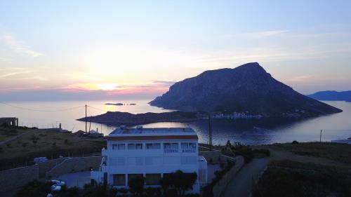 . Studios Aeolos Kalymnos