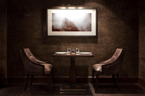 10126550 Claridge Madrid