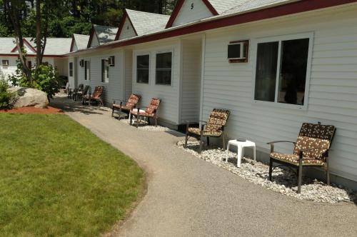 Saco River Motor Lodge & Suites