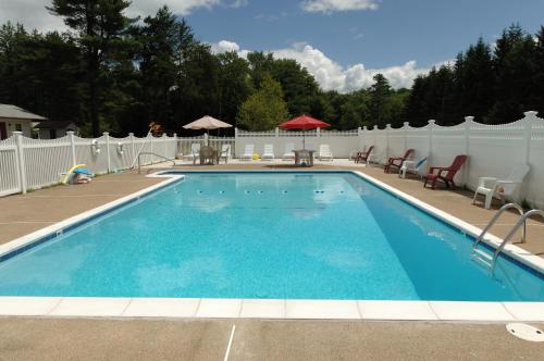 Saco River Motor Lodge&Suites - Accommodation - Center Conway