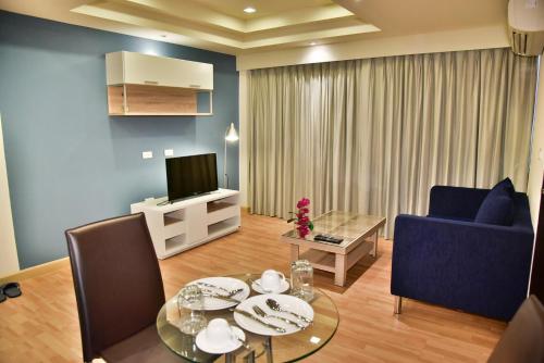 バンコク The Kaze 34 Hotel and Serviced Residence 3つ星 ホテル スイート