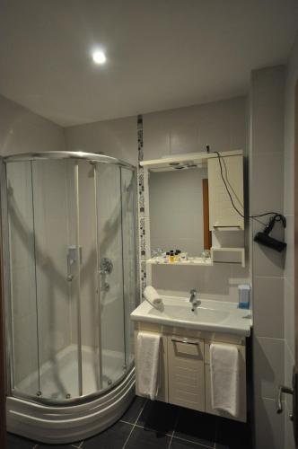 Retropera Hotel - image 8