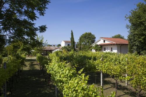 Antico Casale Spezia Pelagalli – Aquino, NH