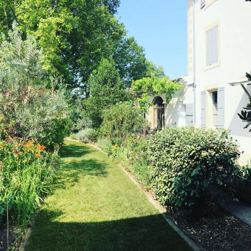 La Bastide des Songes - Demeure d'hôtes - Chambre d'hôtes - Robion