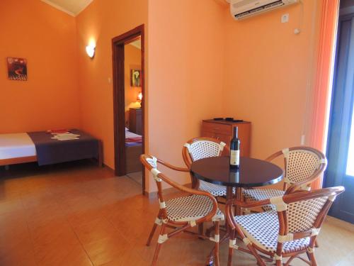 Villa Budvanka Guesthouse - image 3