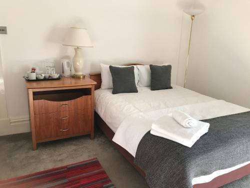 Haya Guest House, , West Midlands