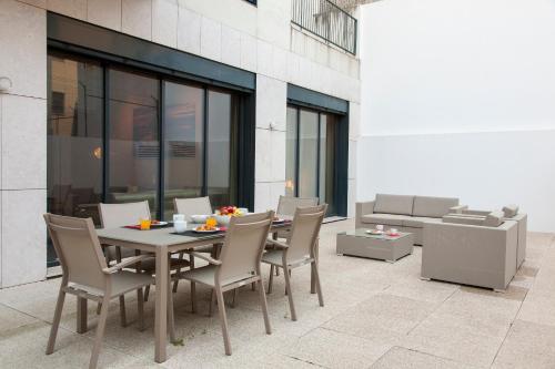 ALTIDO Luxurious and Spacious 1-bed Apt with huge terrace by Parque subway
