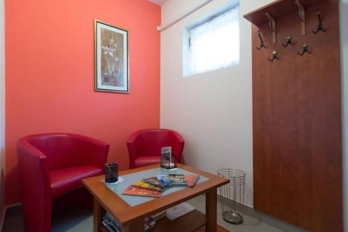 Apartments Maximir - image 8