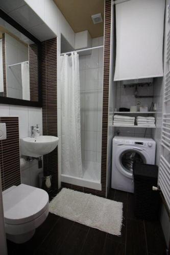 Classy Apartment Zagreb - Tap to explore photos