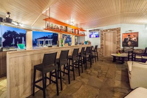 Sintrivanis Resort Beach. - main image