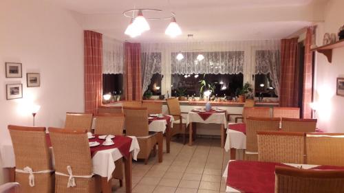 Közös társalgó / TV, Hotel garni Am Hochwald in Braunlage