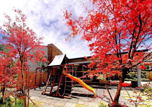 Winlu Vacation Farm Located in Renai Township, Winlu Vacation Farm is a perfect starting point from which to explore Nantou. The property offers guests a range of services and amenities designed to provide comfort and co