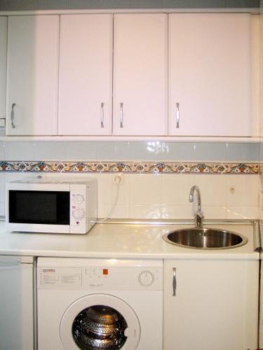 Apartamentos Olano C.B. - image 13