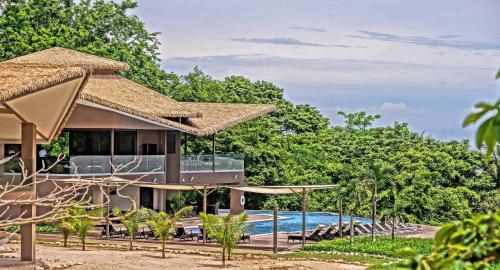 Viesnīcas āriene, Nammbu Beach Front Bungalows in Puerto Carrillo