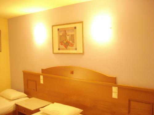 Hotel Cybele Pefki - image 13