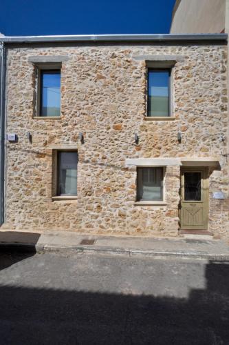 One-Bedroom Apartment - Ground Floor image 4