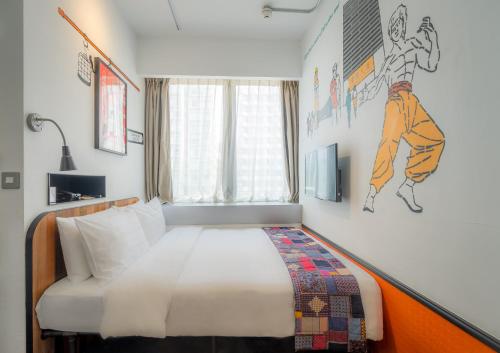 room detail thumbnail 1