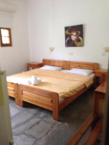 1 double bed