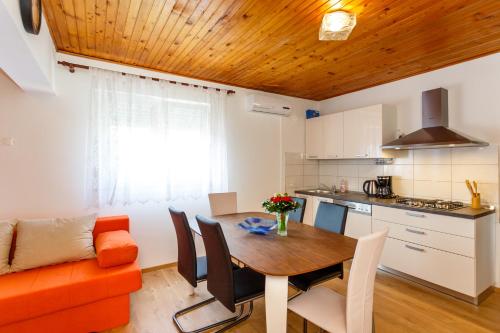 Apartmani Mihaela II - image 3