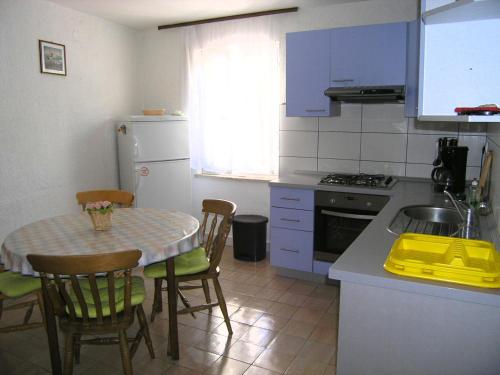 Apartment with Sea View image 7