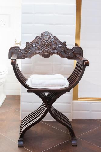 Alessia's Place - image 11