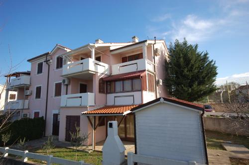 Apartment Miculinic - image 8