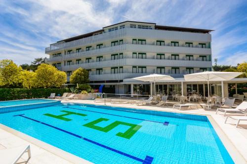 Hotel Smeraldo - image 2