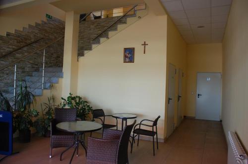 Előcsarnok, Pokoje Bakos Radocza in Radocza