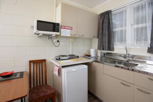 ห้องครัว, Kauri Lodge Motel in ไคไทอะ