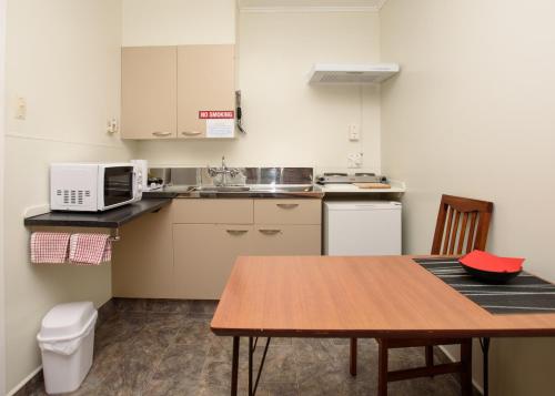 ห้องครัว, Kauri Lodge Motel in ไคไทอะ