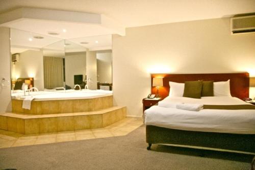 設施, 墨爾本城市公園酒店 (City Park Hotel Melbourne) in 阿爾伯特公園