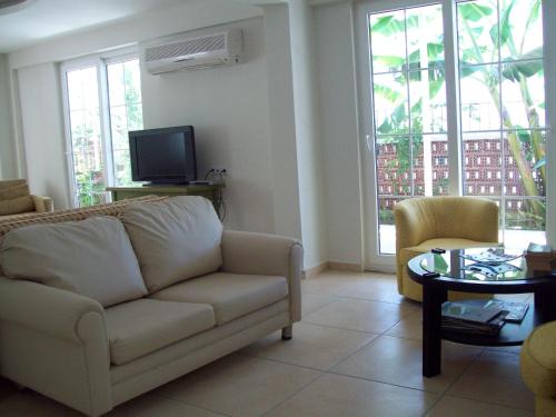 Hotel Vanilla - image 12