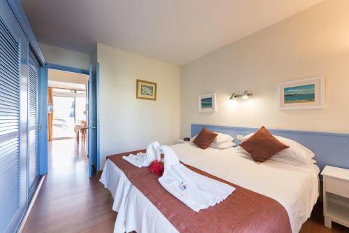 Apartamentos El Paseo - image 3