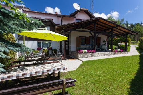 حديقة, Vila Aleksandra in Rujno