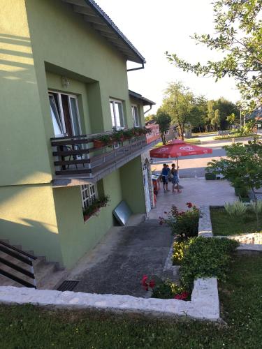 House Krizmanić - image 11