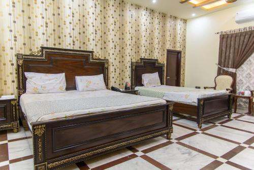 Patel Residency Guest House 1 Karachi