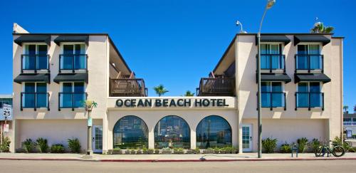 Ocean Beach Hotel in San Diego, USA