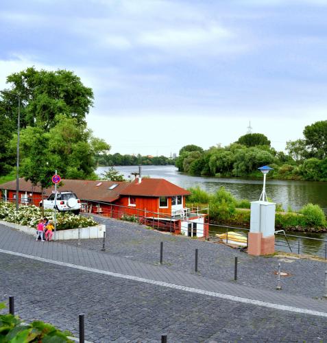 Tagungshotel Höchster Hof - image 2