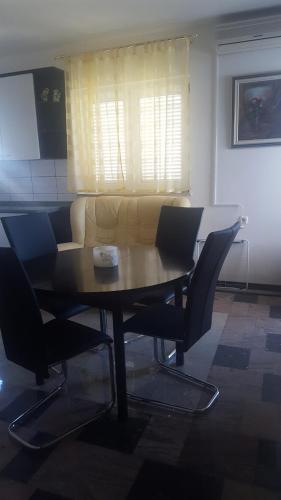Two-Bedroom Apartment image 3