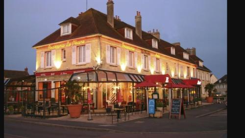 B&B Ouistreham - Hôtel Le Phare - Bed and Breakfast Ouistreham