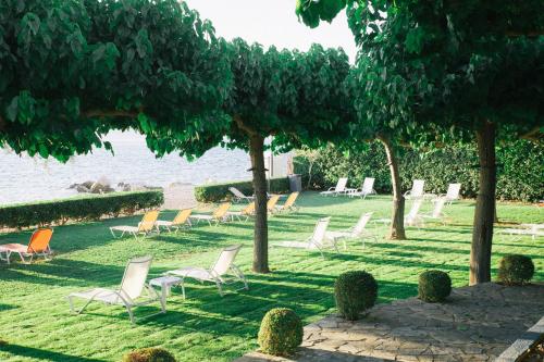 Strand, Tzaki hotel & restaurant Patras in Pátra