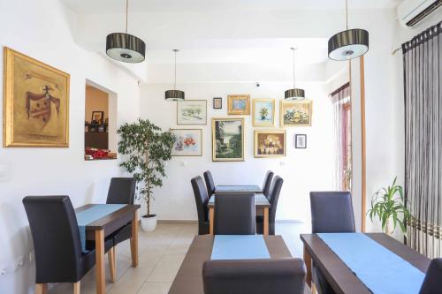 Hotel Divan - image 13