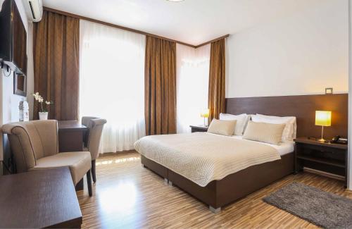 Hotel Divan - image 11