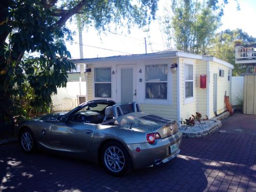 The Cottages at Madeira Beach - image 3