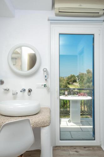 Villa Adriana Hotel
