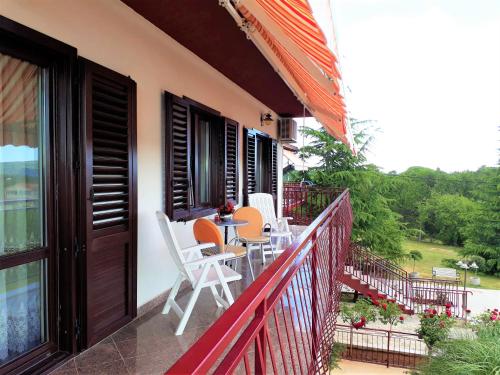 شرفة/ تراس, Apartment Eda in Mali Golji