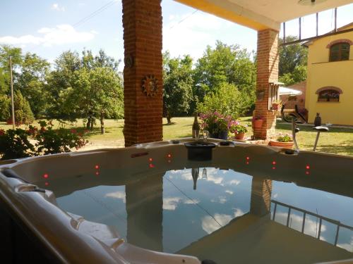 Casa La Rondine gîte à louer Podere Monte Lucci