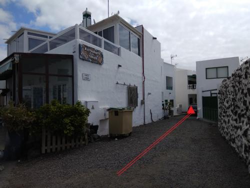Pintu masuk, Lanzarote - El Golfo in El Golfo